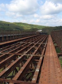 Ivančický viadukt z roku 1870, nejstarší celoželezný most v Rakousku-Uhersku