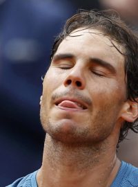 Rafael Nadal se z French Open odhlásil kvůli bolestivému zápěstí