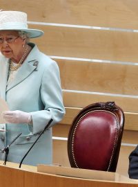 Královna Alžběta II. zahájila zasedání nového skotského parlamentu