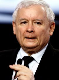 Vůdce polské vládnoucí konzervativní strany Právo a spravedlnost (PiS) Jaroslaw Kaczyński