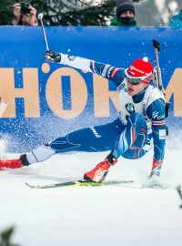 Ondřej Moravec při pádu. Závodníkovi se nic nestalo, ale zničl pažbu zbraně