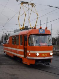 Mazací tramvaj se stala hitem sociálních sítích