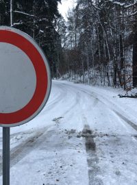 Uzavřené silnice mezi Zákupy a Kamenicí na Českolipsku