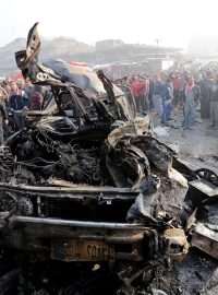Výbuch na zeleninovém trhu v Bagdádu si vyžádal nejméně třináct  životů a padesát raněných