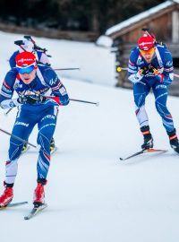 Nejlépe z českých reprezentantů dojel Ondřej Moravec (druhý zleva) a za ním Michal Šlesingr