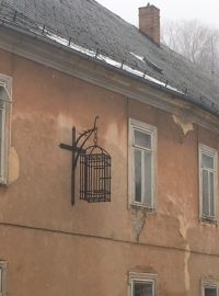 Budova bývalého zemského soudu v Javorníku se dočká opravy