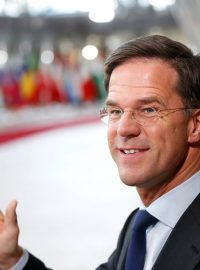 Nizozemský premiér Mark Rutte z Lidové strany pro svobodu a demokracii (VVD).