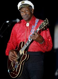 Americký zpěvák a kytarista Chuck Berry