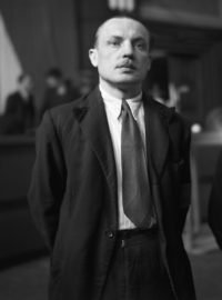 Karel Čurda před soudem v Praze na Pankráci v roce 1947