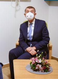 Premiér Andrej Babiš (ANO) navštívil v nemocnici prezidenta Miloše Zemana