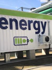 Energetická skupina C-Energy v Plané nad Lužnicí na Táborsku spustila největší bateriové úložiště v Česku