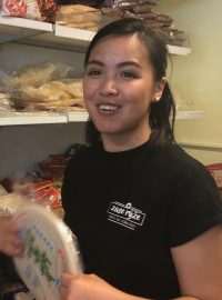 Thuy „Twi“ Nguyen je restauratérka a průvodkyně.