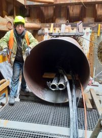 Ražba tunelu pod Labem u Obříství