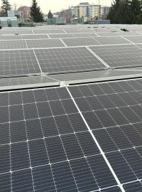 Fotovoltaické elektrárny na střechách budov