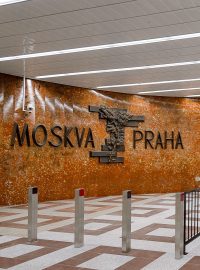 Nový vzhled vestibulu Na Knížecí vychází z návrhu původních autorů tehdejší stanice Moskevská