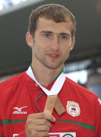 Běloruský desetibojař Andrej Kravčenko