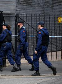 Policie v Manchesteru oznámila, že v rámci vyšetřování pondělního teroristického útoku zadržela dalšího podezřelého.