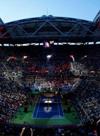 Stadion Arthura Ashe při slavnostním zahájení letošního US Open