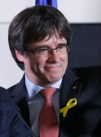„Puigdemont prezident!“ I to se ozývalo v táboře stran prosazujících odtržení Katalánska od Španělska po vyhlášení konečných výsledků předčasných voleb.