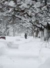 Americkou Pensylvánii zasáhl sníh a mrazy