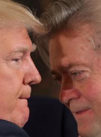 Americký prezident Donald Trump a jeho bývalý hlavní stratég Steve Bannon