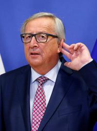 Polský premiér Mateusz Morawiecki a předseda Evropské komise Jean-Claude Juncker v Bruselu