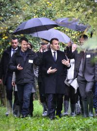 Francouzský prezident Emmanuel Macron při návštěvě Korsiky