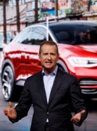 Šéf značky Volkswagen Herbert Diess by měl v čele koncernu nahradit Matthiase Müllera.