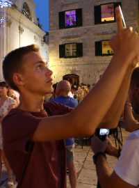 Turisté v Dubrovníku