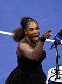 Serena Williamsová nazvala rozhodčího lhářem a zlodějem