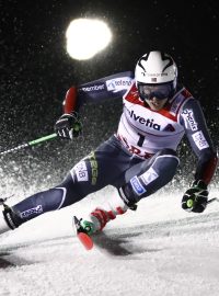 Henrik Kristoffersen porazil v obřím slalomu i Marcela Hirschera.