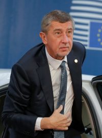 Andrej Babiš při příjezdu do Bruselu na summit evropských lídrů.