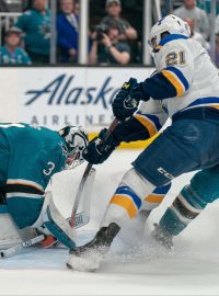 St. Louis přehráli San Jose v druhém zápase Západního finále konference 4:2.