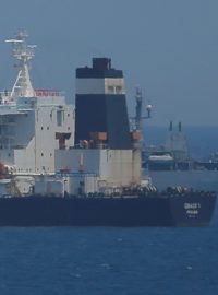 Tanker Grace 1 byl zadržen 4. července s podezřením, že veze ropu do Sýrie, což úřady vyhodnotily jako porušení protisyrských sankcí Evropské unie