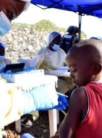 Očkování proti viru Ebola ve městě Goma.