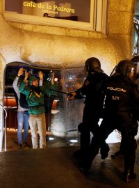 Protesty v Barceloně poté, co byl oznámen rozsudek nad Katalánskými politiky