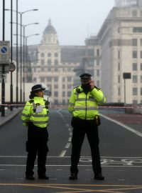 Uzavřený London Bridge po teroristické útoku z 29. listopadu 2019