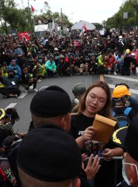 Lídři protestu nicméně oznámili, že se jim podařilo královské stráži předat seznam požadavků, který má být doručen policejnímu velitelství