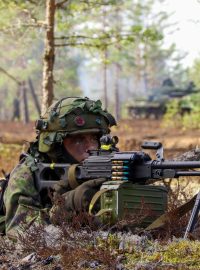 Finský voják během květnového cvičení