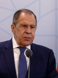 Sergej Lavrov na tiskové konferenci v Ankaře