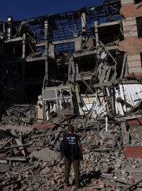 Během ruského ostřelování byla v Charkově zničena i civilní zástavba