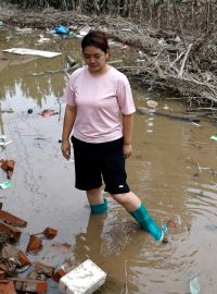 Čína se už několik týdnů potýká s nebývale silnými dešti a povodněmi, které už si vyžádaly mnoho obětí na životech