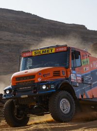 Vůz českého jezdce Martina Macíka na trati Rallye Dakar 2024
