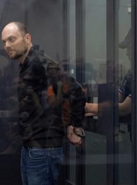 Vladimir Kara-Murza na slyšení u soudu v Moskvě