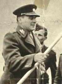 Generál Heliodor Píka na fotografii ze spisu StB