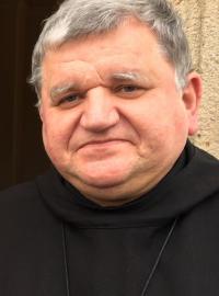 Petr Prokop Siostrzonek, 61. opat břevnovského kláštera a moderátorka Lucie Výborná