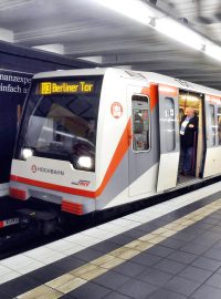 Metro v Hamburku