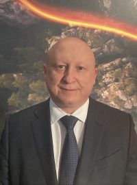 Podle generálního ředitele ČEZu Daniela Beneše se má společnost věnovat byznysové rovině projektu