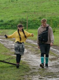 Dorota Šlajerová a Tomáš Sean Pšenička při natáčení filmu Sucho režiséra Bohdana Slámy.