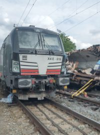 V Němčicích nad Hanou se srazila lokomotiva s osobním vlakem